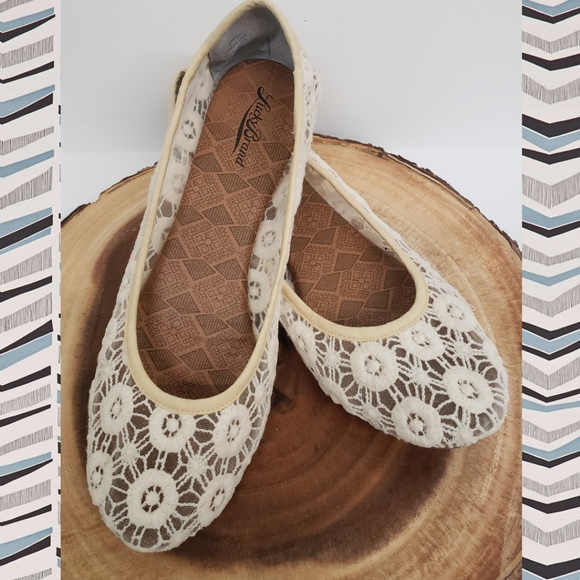 Lucky Brand Shoes - Lucky Brand Flats